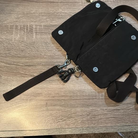 KIPLING 3-IN-1 CONVERTIBLE BAG - Black Canvas w/Silver Hdwe & monkey keychain - Picture 9 of 11